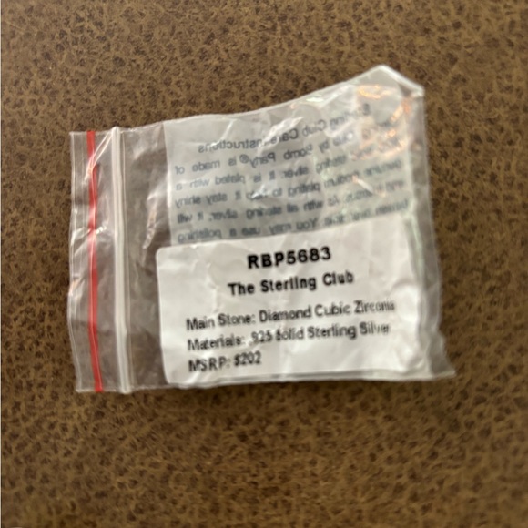 .925 Solid Sterling Ring from Bomb Party - Picture 2 of 2